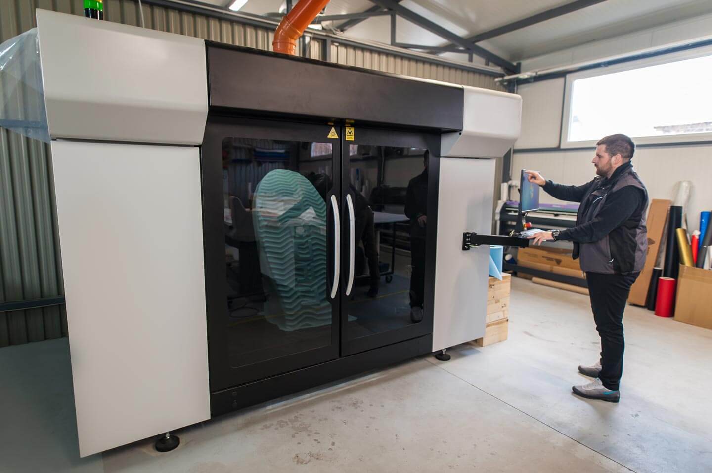 Reducing 3D printing costs by reducing part count