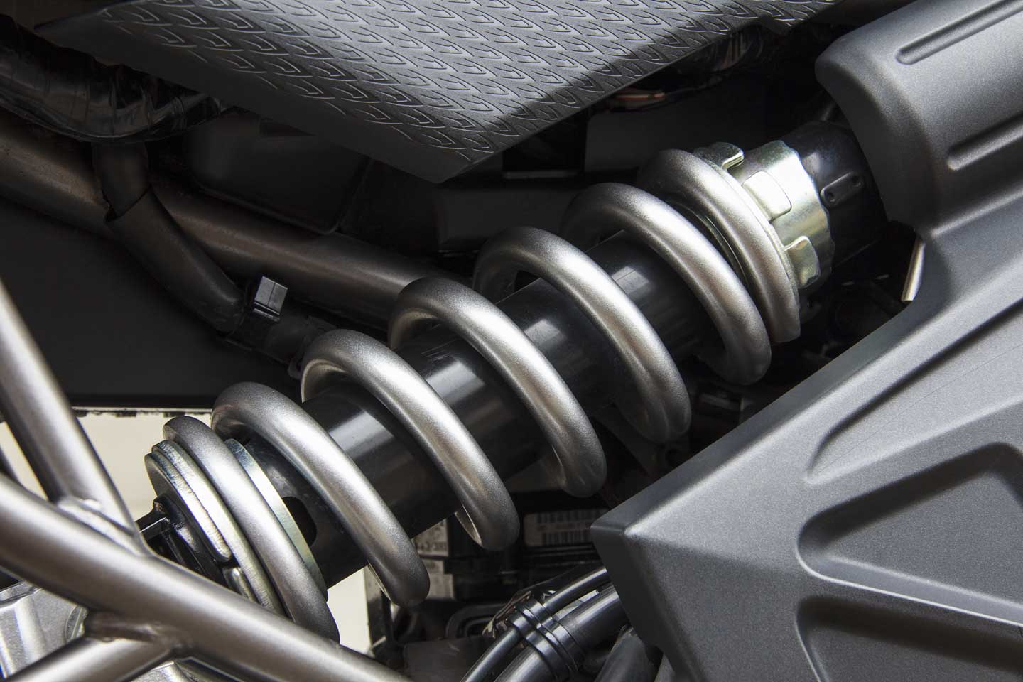 In-depth Training on Creating Complex Geometry in SOLIDWORKS